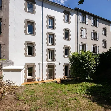 Independante Fou De Bassan * بريست