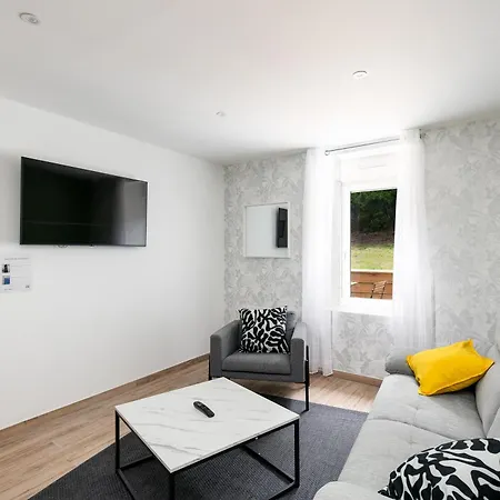 Independante Fou De Bassan Apartment *